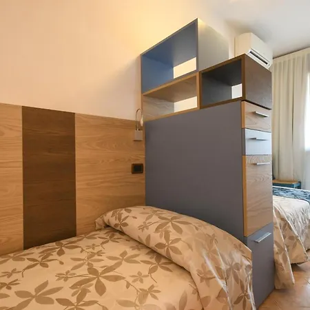 San Sivino Aparthotel 3*